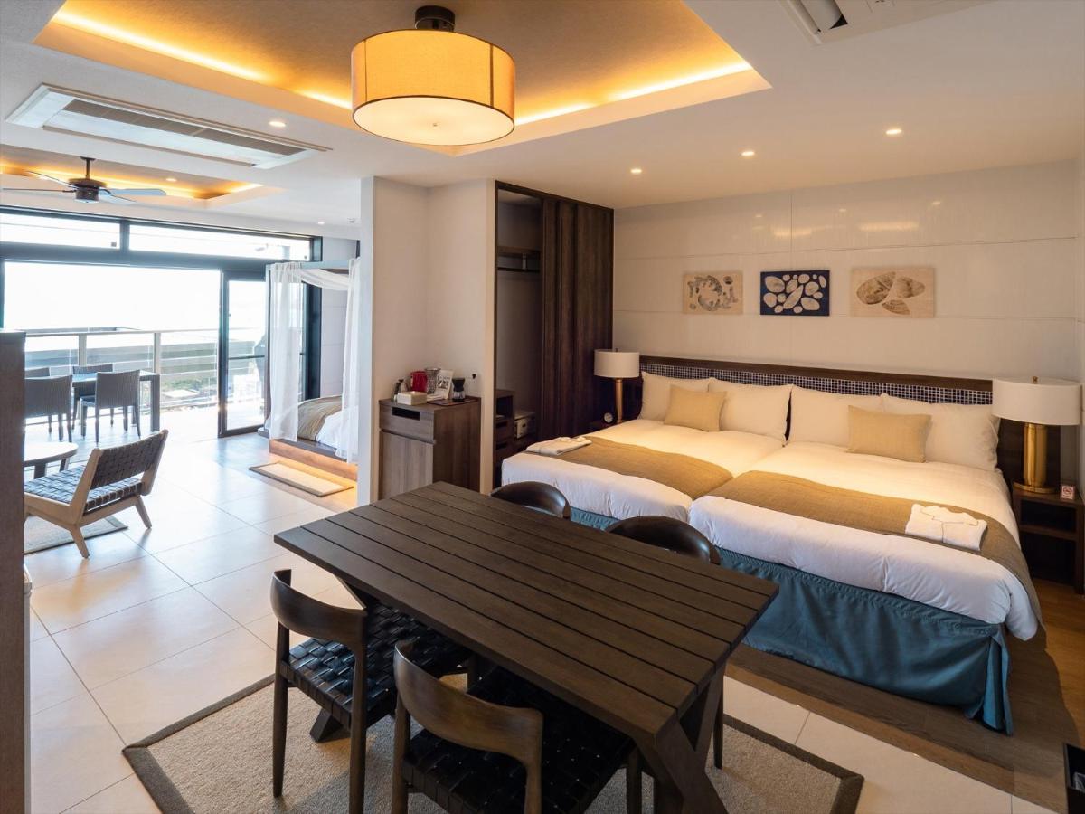 One Suite The Terrace Nakidzsin Kültér fotó